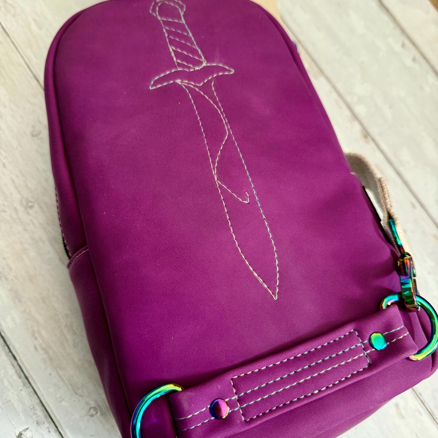 Rosie Sling Bag, lord of the ring gift, lotrgifts, vegan crossbody bag, front pocket bag, oscha handbag, sling bag women, wrap scrap bag