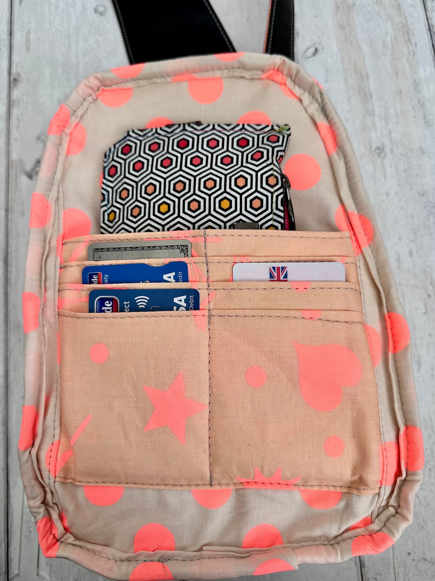 Lion bag, gift for Leo women, gift for animal lovers, safari gifts, sling bag, sparkly bag, everglow lion bag, cute sling backpack women