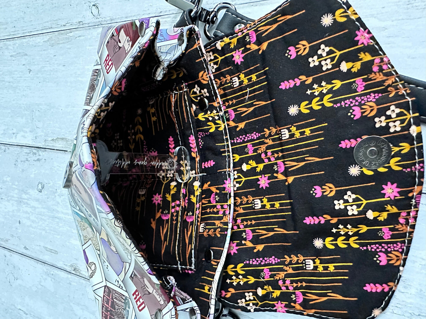 Taylor swiftie merch, eras tour merch, eras tour outfits, swiftie gifts, swiftie fiancé gift, swiftie mama, eras tour bag, vegan phone bag