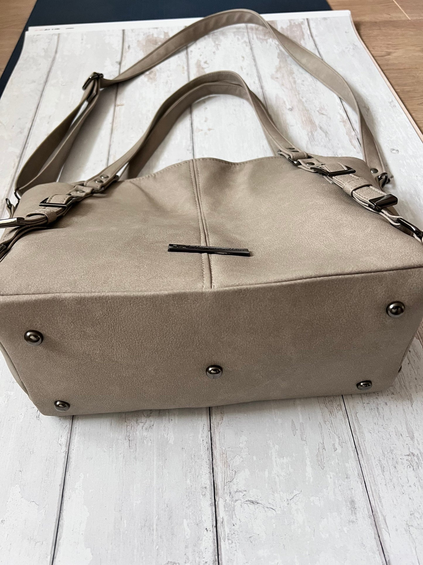 Vegan Leather Bag, Slouchy Bag, Tote bag with pockets, bag with strap, new job gift, Work Bag, Minimalist bag, laptop bag, office bag women