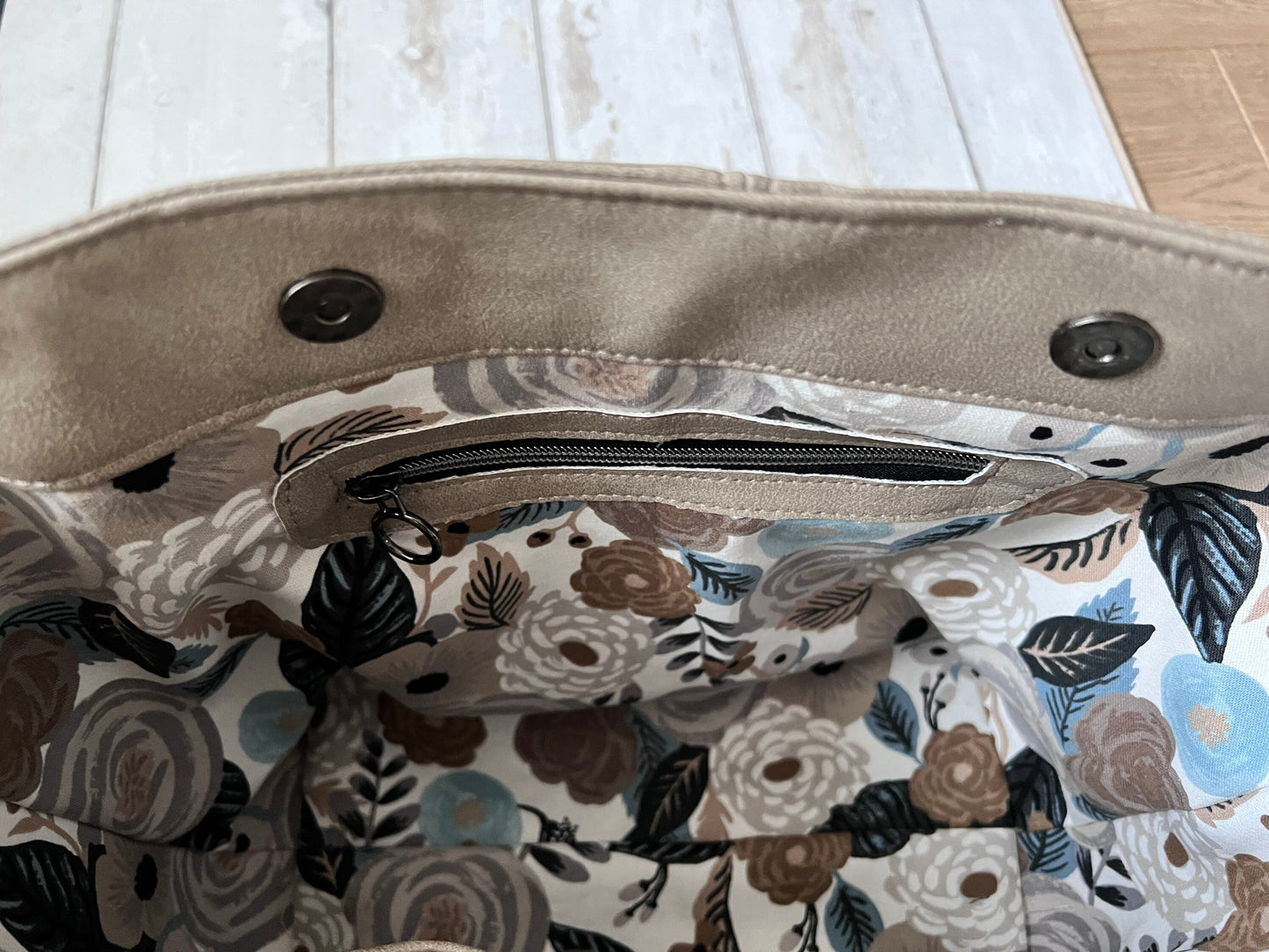 Vegan Leather Bag, Slouchy Bag, Tote bag with pockets, bag with strap, new job gift, Work Bag, Minimalist bag, laptop bag, office bag women