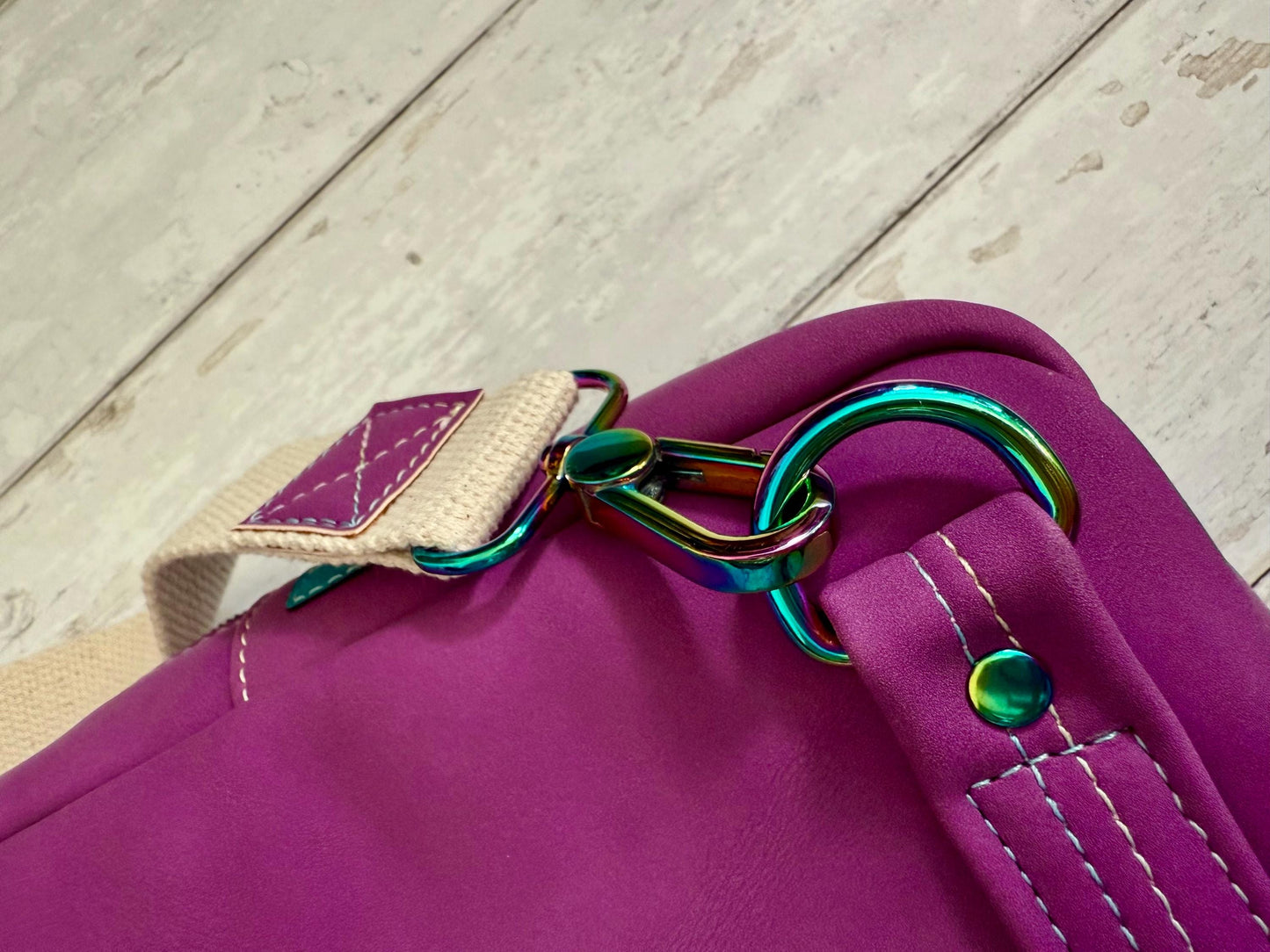 Rosie Sling Bag, lord of the ring gift, lotrgifts, vegan crossbody bag, front pocket bag, oscha handbag, sling bag women, wrap scrap bag