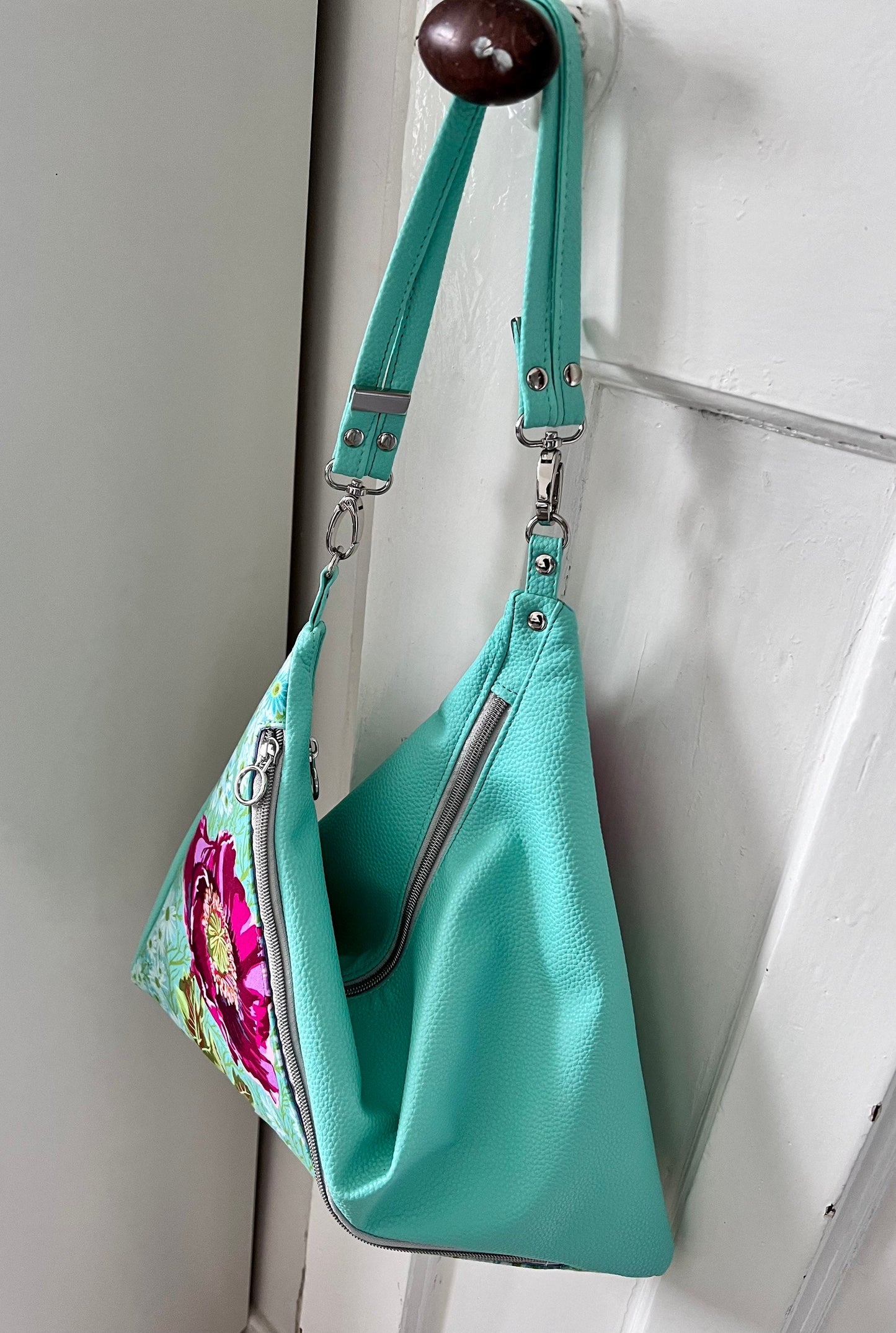 Shoulder Bag, floral handbag, flower bag, gift for gardeners, mother of the bride gift, Vegan handbag, shoulder bag with pockets