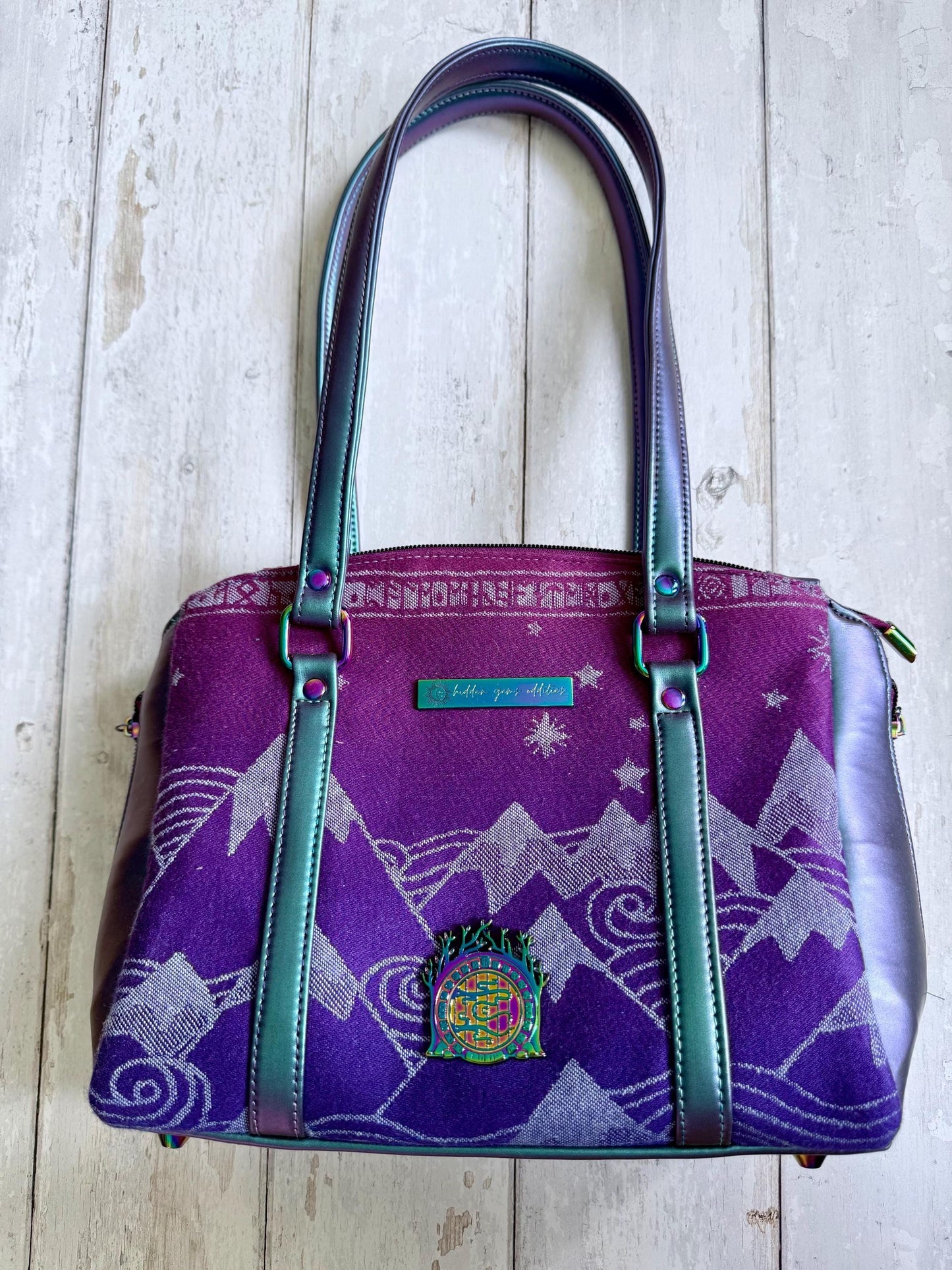 Women shoulder bag, lord of the rings purse, oscha fabric purses, vegan handbag, red crossbody bag, nerdy girl gifts, middle earth bag