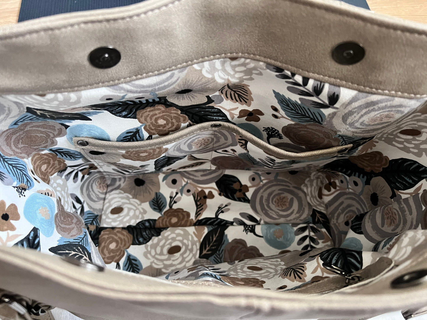 Vegan Leather Bag, Slouchy Bag, Tote bag with pockets, bag with strap, new job gift, Work Bag, Minimalist bag, laptop bag, office bag women