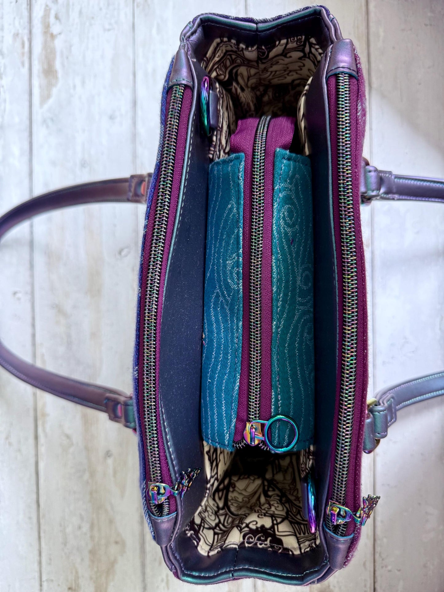 Women shoulder bag, lord of the rings purse, oscha fabric purses, vegan handbag, red crossbody bag, nerdy girl gifts, middle earth bag