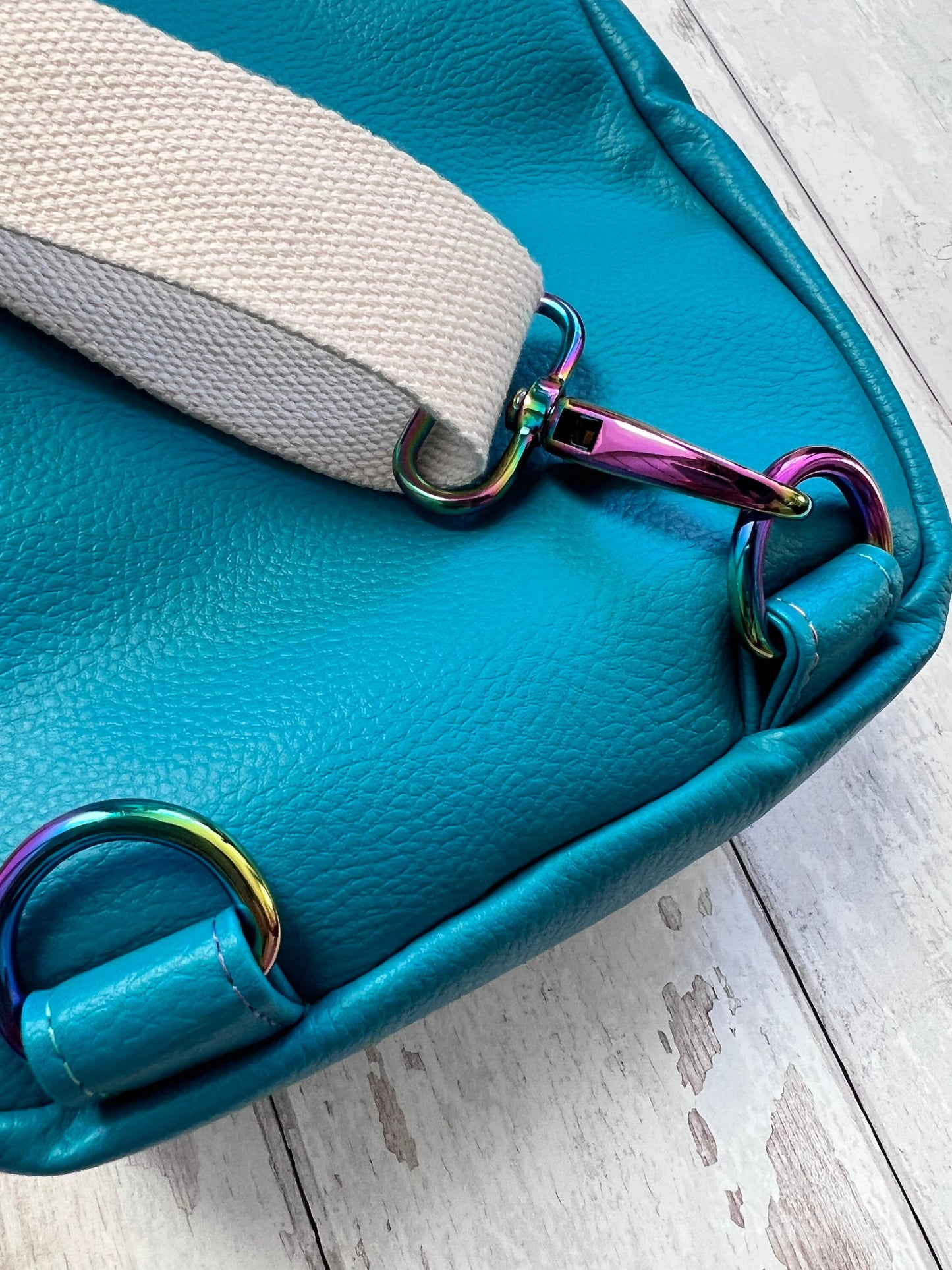 Gardener gift, plant lover gift, Sling bag, Sling Backpack, Vegan bag, hiker gift, Commuter Backpack, floral backpack, roses handbag