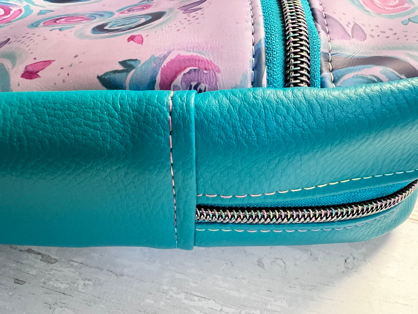 Gardener gift, plant lover gift, Sling bag, Sling Backpack, Vegan bag, hiker gift, Commuter Backpack, floral backpack, roses handbag