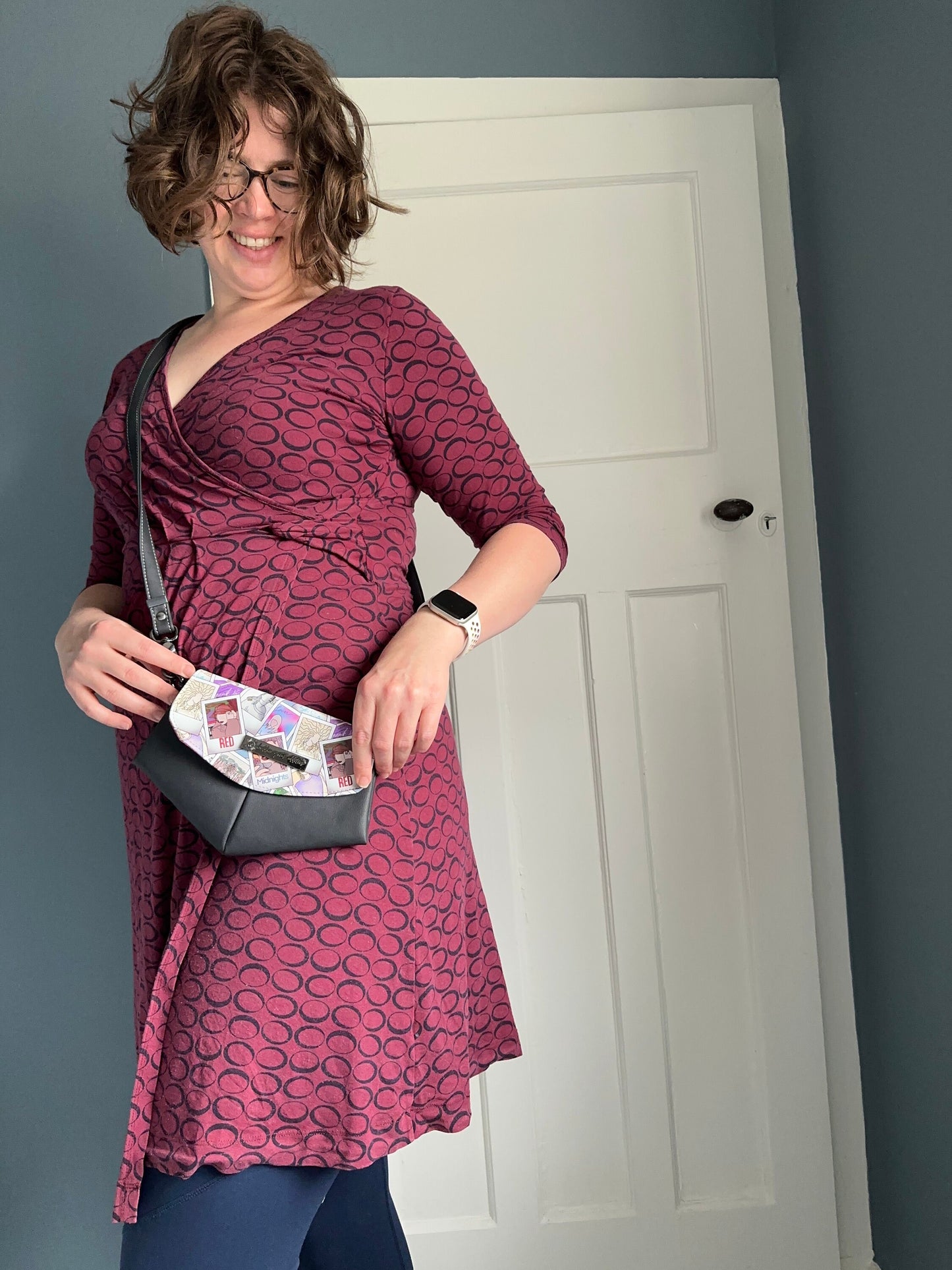 Taylor swiftie merch, eras tour merch, eras tour outfits, swiftie gifts, swiftie fiancé gift, swiftie mama, eras tour bag, vegan phone bag